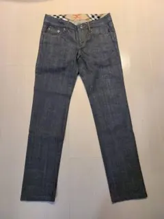 BURBERRY BLUE LABEL デニムパンツのサムネイル