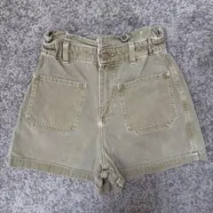 ZARA ハイウエストショートパンツ