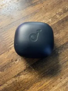 美品　Anker Soundcore P40i 充電ケースのみ　充電器　ブラック