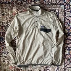 【美品】patagonia フーディニ スナップ プルオーバー サイズL 廃盤品 重さ99グラムのpatagonia/パタゴニアのメンズ・フーディニ・プル