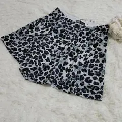 ラ ZARA ショートパンツ スコート アシンメトリー ヒョウ柄 白黒Mサイズ