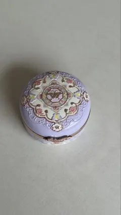 フラワーノーズ flowerKnows チーク　04蝶恋花