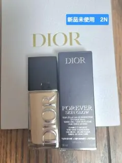 DIOR フォーエヴァー フルイド スキン グロウ 2N ショッパー有り