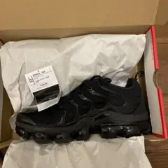 NIKE Air Vapormax プラス　ブラックスニーカー
