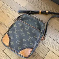 LOUIS VUITTON モノグラム ショルダーバッグ　斜め掛け　レディースのサムネイル