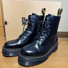 Dr. Martens JADON 8ホール 厚底 ブーツ サイドジップのサムネイル