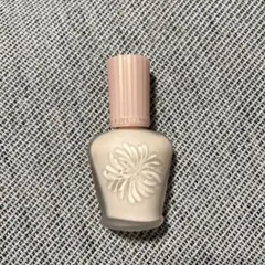 PAUL & JOE モイスチュアライジングファンデーションプライマー 01