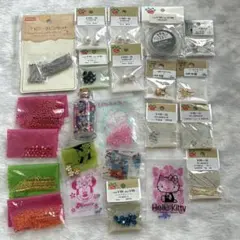 ビーズ パーツ 手芸用品 24点 まとめ売り