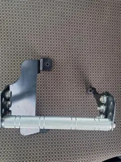 ハイエースNEOPLOT フットレストバー 本体のサムネイル