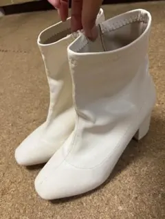 ホワイトショートブーツ Lサイズ