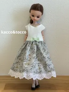 No.4629ハンドメイド22cmドール服 ワンピース（ピアス付き） - メルカリ