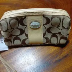 COACH ロゴ入り ベージュ ブラウン ポーチ