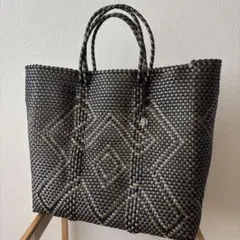 かぐれ アフリカンスクエア アクリルサイザルバッグ 未使用品 - メルカリ