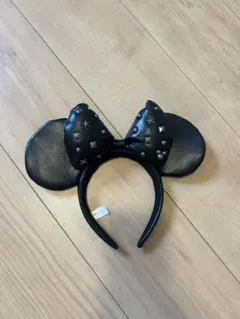 ミニーマウススタイル 黒カチューシャ スタッズ付き