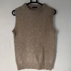 i n e - n o u i e ベージュノースリーブニットベスト