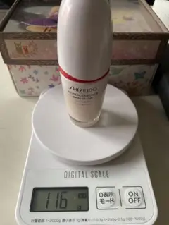 資生堂 エッセンス スキングロウ ファンデーション 140 Porcelain