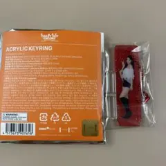 ルセラフィム　EASY CRAZY HOT アクリルキーリング　ウンチェ