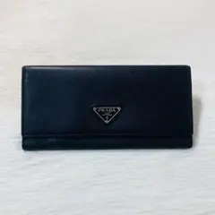 特別価格　PRADA プラダ　二つ折り　長財布　黒　三角ロゴ　プレート　定番
