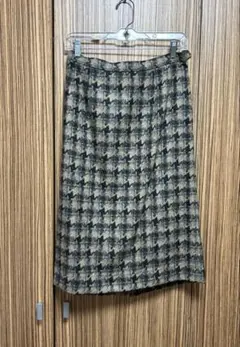 Item thumbnail for item 24dc8435-a912-4be3-869a-41152746cf8f