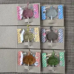 ちいかわ　キャンディチャームズグミのおまけ キャンディ風チャームキーホルダー