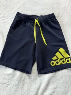 adidas ネイビー ハーフパンツ 150cm