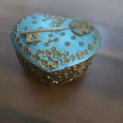 アンティーク　小物入れ　宝石箱