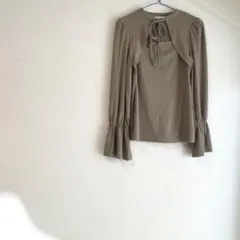 milybilet ミウィビレット カットソー リボン フリル袖 大きめ 伸縮性