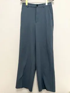 GU ワイドパンツ