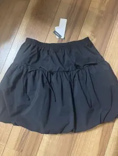 本日のみお値下げ新品タグ付きバルーンスカート黒 フレアスカート ゴムウエスト