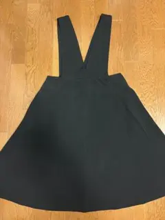 ブラック Vネック サロペット オールインワン　ポケットあり
