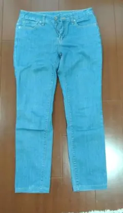 GU　ジーンズ　W61 221-267432