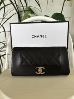 限界値下‼️【高見え‼️上品なシルエット‼️】CHANEL 長財布 