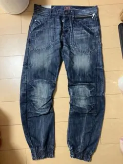 CUFF ダークブルー デニムジョガーパンツ ややダメージ加工メンズW32L30