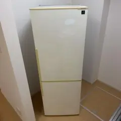 SHARP 280L 冷蔵庫 2ドア SJ-PD28J 2023年 d6138 - メルカリ