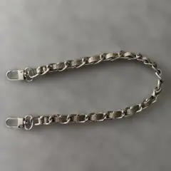 ショートストラップ