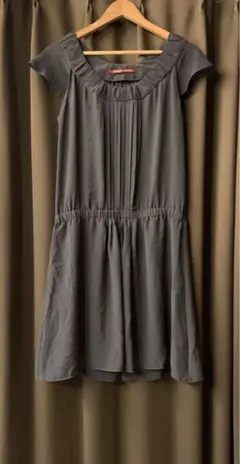 ノースリーブワンピース ひざ丈ワンピース