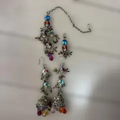 インドアクセサリー　ピアスとビンディ