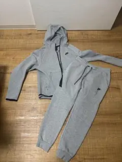 旧型NIKEテックフリースセットアップsサイズ - メルカリ