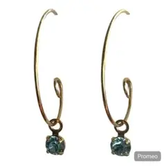 最終価格　ゴールド フープピアス アクアマリン風ストーン