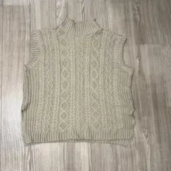 レトロガール　ニットベスト