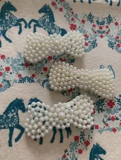 新品未使用パール調リボン型ヘアピンヘアアクセサリー3個セットリボン可愛い