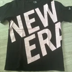 美品NEWERA Tシャツのサムネイル