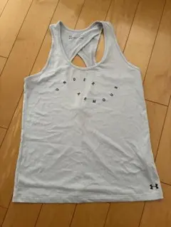 UNDER ARMOUR HEATGEAR タンクトップ