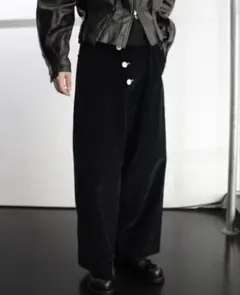 24aw Omar Afridi リーチ プリーツ トラウザーズ パンツ 46 - メルカリ