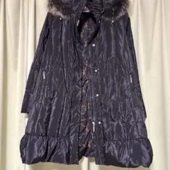 BALMAIN ブラックダウンジャケット フード付き