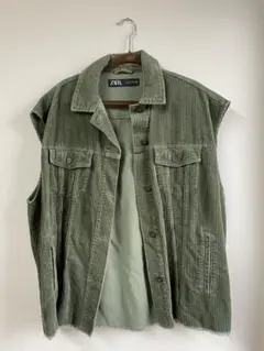 ZARA ベスト　コードュロイ　カーキ
