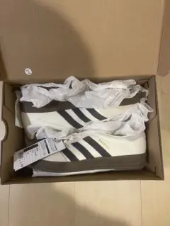 【新品】22.5cm emmi別注 adidas ガゼル インドア オフホワイト