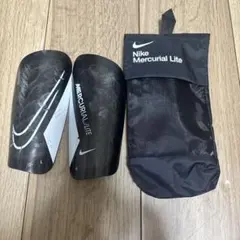 キッズ　Nike Mercurial Lite すね当てのサムネイル