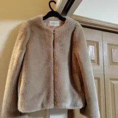 ストロベリーフィールズ エコファーブルゾン Mサイズ