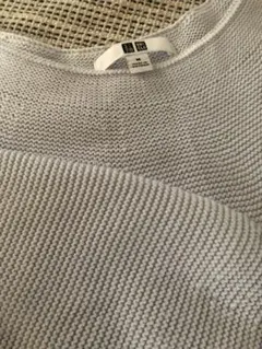 ユニクロ　レディース　ニット　薄手　Mサイズ　グレー